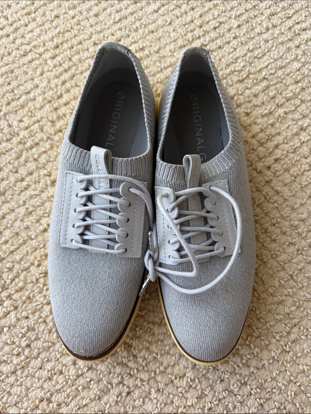 Cole Haan Light Gray Knit Lace-Up sneakers size 7